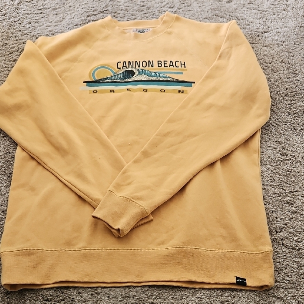 NWOT Cannon Beach Oregon Sweatshirt